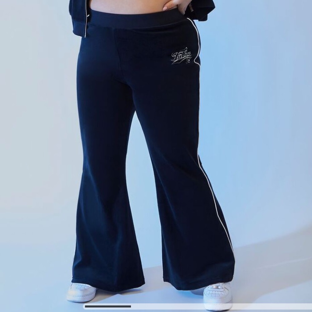 Fubu plus size velour pant